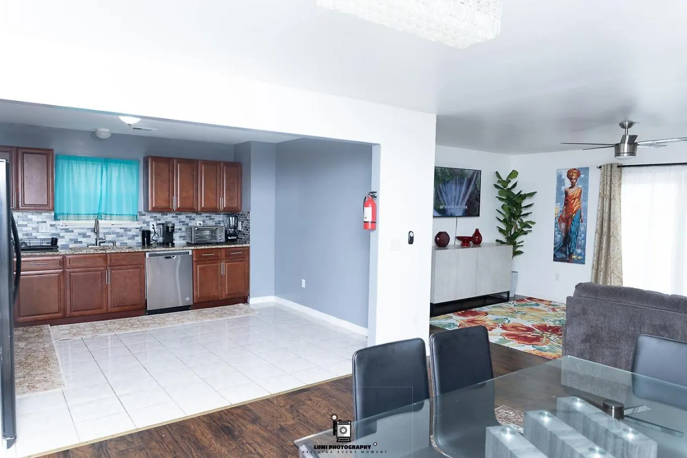 Newark Airport Oasis: Spacious 3-Bed Near EWR & NYC