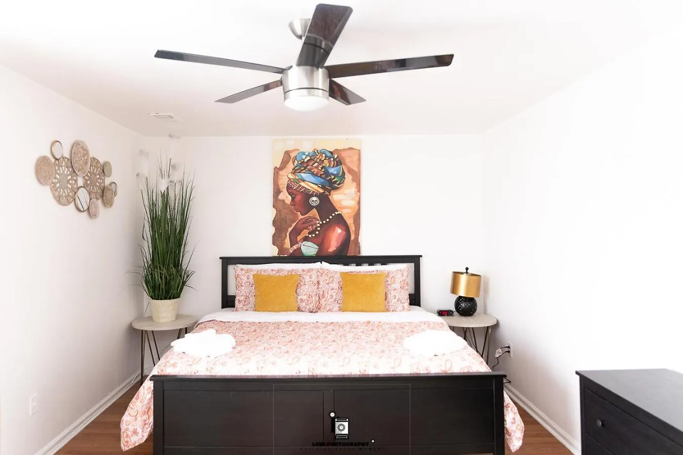 Newark Airport Oasis: Spacious 3-Bed Near EWR & NYC 0*,  United States