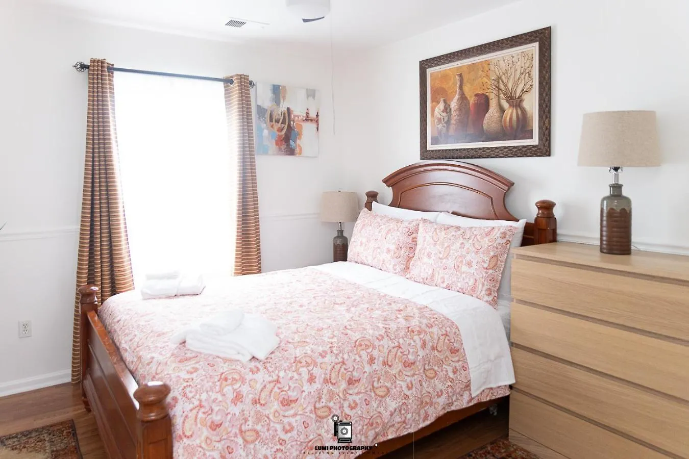 Apartment Newark Airport Oasis: Spacious 3-Bed Near EWR & NYC