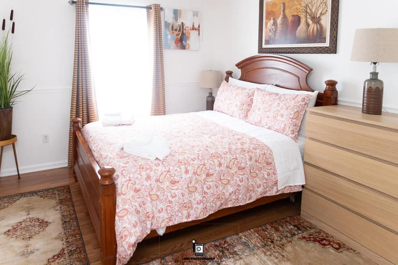 Apartment Newark Airport Oasis: Spacious 3-Bed Near EWR & NYC