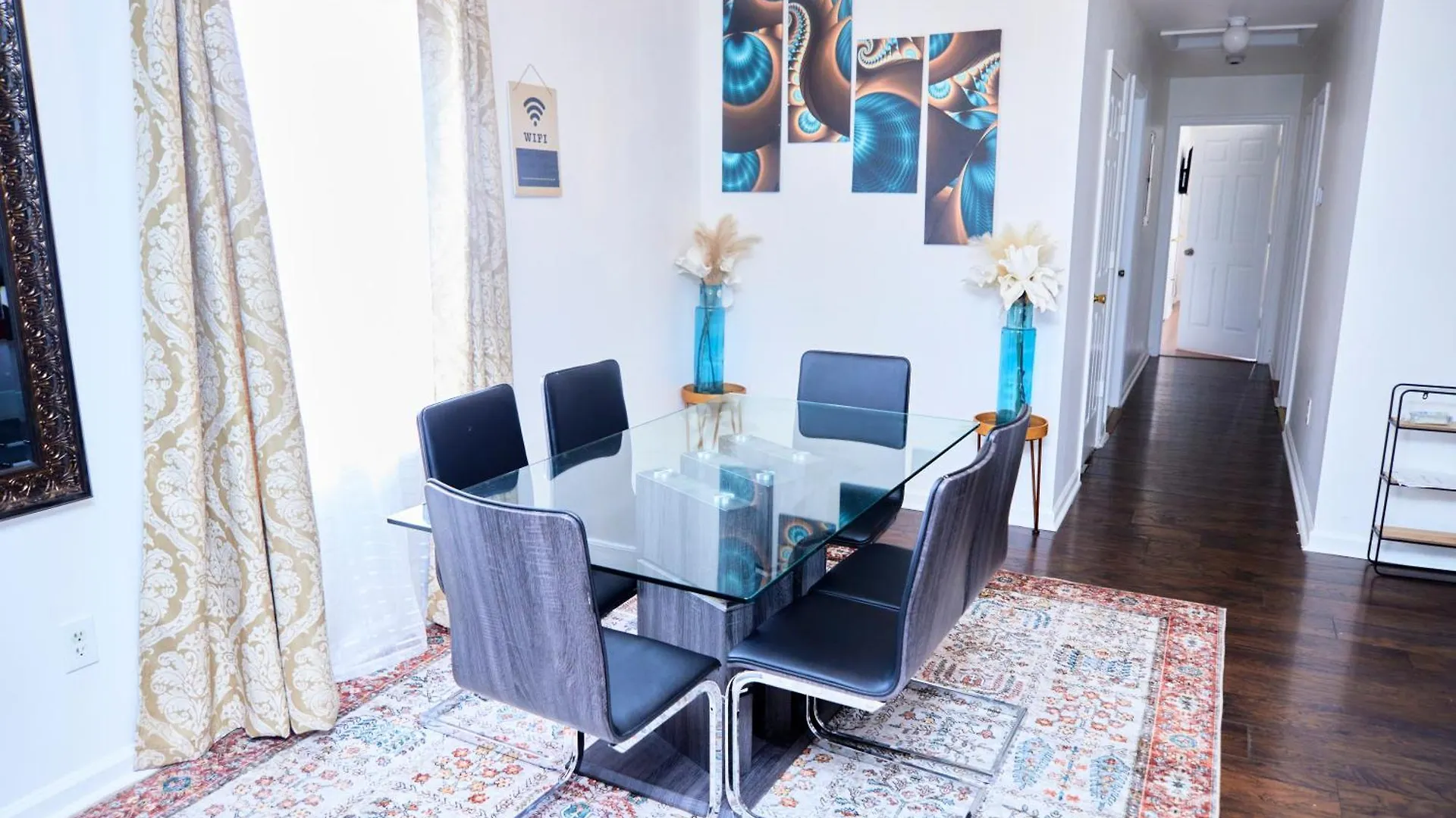 Newark Airport Oasis: Spacious 3-Bed Near EWR & NYC 0*,  United States
